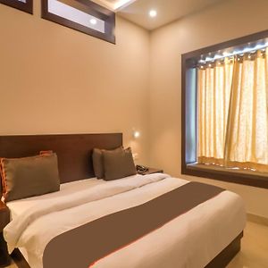 Super Townhouse Amaraa Farms Near Lulu Hypermarket