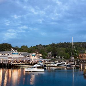 Boothbay Harbor Oceanside Inn